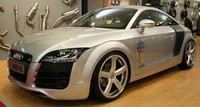 Cómo convertir un Audi TT en un Audi R8