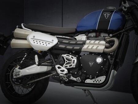 Triumph Scrambler 1200 2021 041
