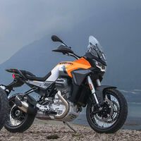 La nueva Moto Guzzi Stelvio es una trail para darle guerra a la Honda Africa Twin con un V2 juguetón y muchas chuches