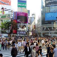 La legislación empaña el sueño de Japón: una ciudad futurista en la que rueden los coches sin conductor