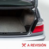 Cada vez que abría el maletero no veía un pimiento. Cambiando las bombillas por unos pocos euros ya es otra historia