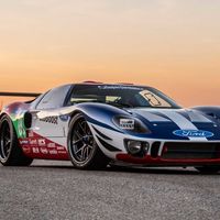 Superformance Ford GT40 Mk1: una brutal réplica con decoración moderna y tecnología de última hornada
