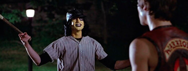 A veces la realidad supera la ficción, y esta distopía sobre guerra de bandas generó auténticos disturbios en su estreno