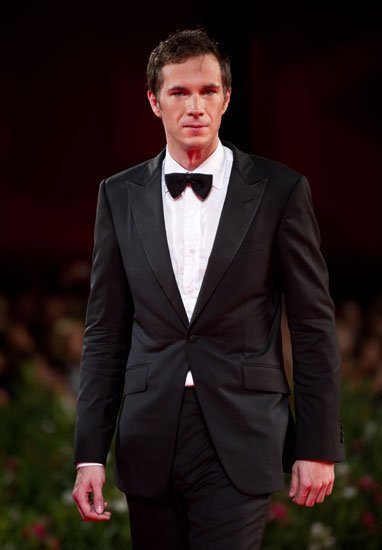 El look de James D'Arcy en la premiere de "W.E." en el Festival de Cine de Venecia 2011