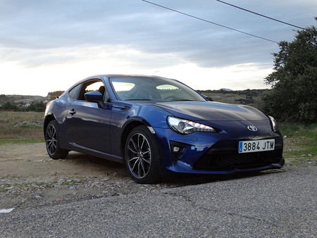 Bajo Prueba Toyota Gt86 Exteriores