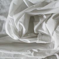 Que se te olvide lavar las cortinas o el sobrecolchón es una realidad, así que esta experta en limpieza tiene la agenda definitiva