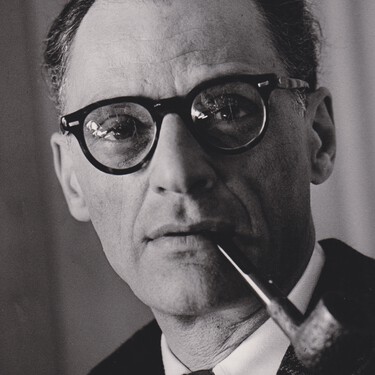 Arthur Miller, dramaturgo: "Trabajas toda la vida para pagar una casa, y cuando por fin es tuya no queda nadie para vivir en ella"