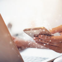 El 81% de los bebés menores de seis meses están en las redes sociales: 10 razones para no compartir sus imágenes