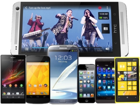HTC One frente a sus alternativas