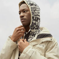 Columbia adelanta su Black Friday: chaquetas impermeables como esta ahora al 65% de descuento 