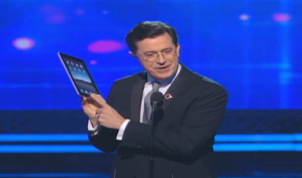 Apple prestó un iPad para los Grammy sin pagar nada. Años después, Samsung gastó 20 millones en los Oscar y les pillaron con un iPhone entre bastidores