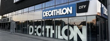 Decathlon lanza por menos de 20 euros su mejor chaqueta para el otoño resistente a la lluvia y muy cómoda de llevar 