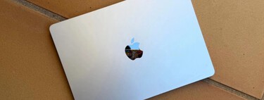 No es la primera vez que vemos el MacBook Air M5 con 90 euros de descuento, pero sí con un Magic Mouse de regalo 