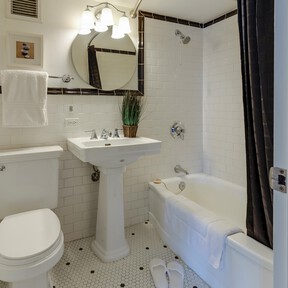 Llega hoy a Lidl la solución para ampliar el almacenaje transformando las puertas en armarios: sin taladros y por menos de 8 euros