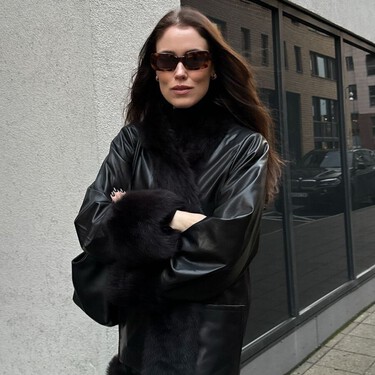 Llegan a Mango, Stradivarius y Zara las chaquetas de pelo icónicas de los 70s que mejor funcionan con vaqueros 