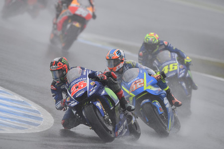Maverick Viñales: “La Yamaha no funciona en agua. Desconfío de lo que pueda pasar en Australia”
