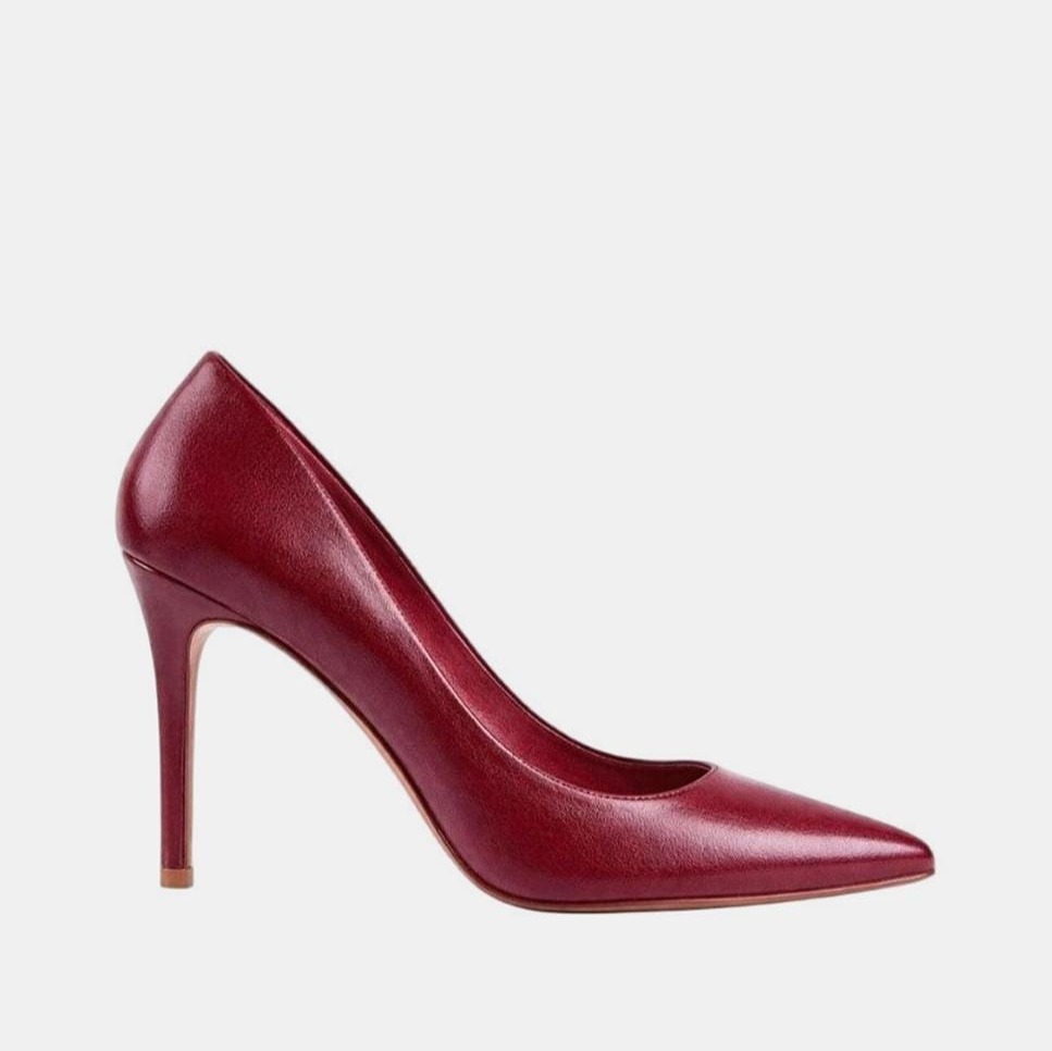 Stiletto piel burdeos Isabel Abdo