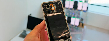 Un usuario ha llevado al extremo a su móvil Xiaomi con 1.600 ciclos de carga en menos de un año. El resultado es una locura 