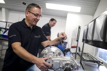 Saietta ha dejado de fabricar motos para crear motores eléctricos de flujo axial, más eficientes y escalables
