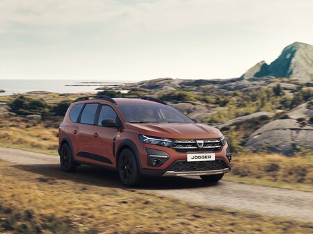 El Dacia Jogger es un Sandero extendido para 7 pasajeros, que sería buen rival de Ertiga en México
