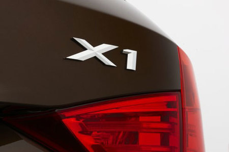 BMW X1 Teaser