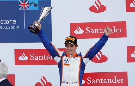 Johnny Cecotto Jr aseguró su continuidad en la GP2 Series
