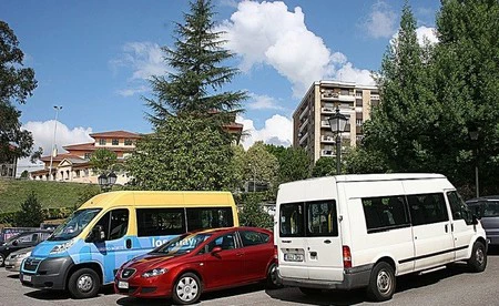 Gasolina y el gasóleo, hasta un 3,6 % más baratos en esta Semana Santa 