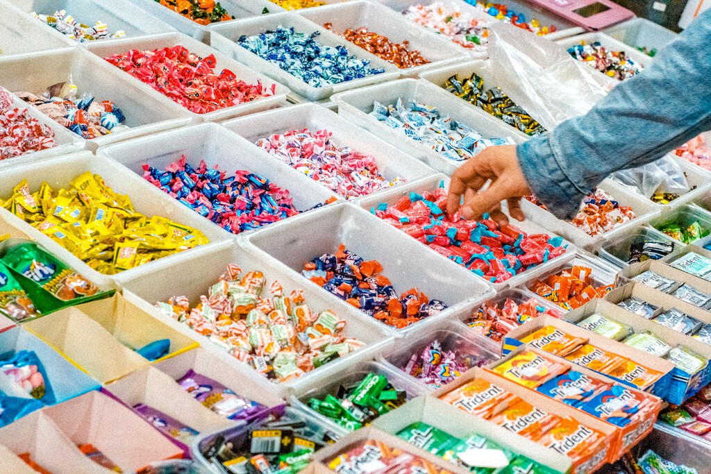 Su hijo pidió 70.000 golosinas en Amazon y ha descubierto por las malas lo que ocurre con este tipo de pedidos online