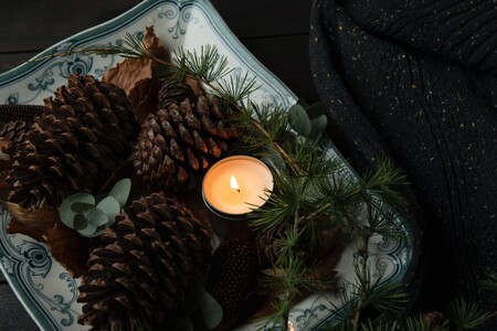 Cinco velas para aromatizar y ambientar tu hogar con el espíritu de la navidad