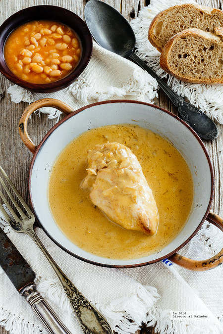 Pollo en salsa de queso azul. Receta de otoño