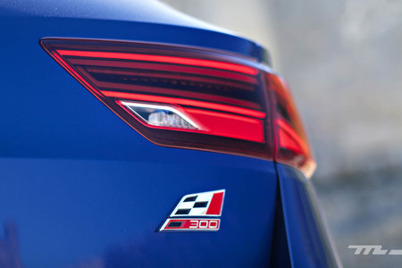 SEAT Leon cupra st 300