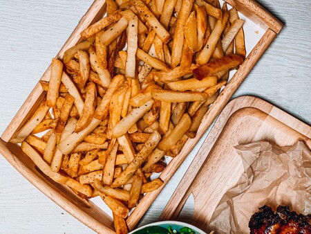 Esta freidora sin aceite más vendida en Amazon, es perfecta para no abandonar la dieta y está rebajadísima hoy