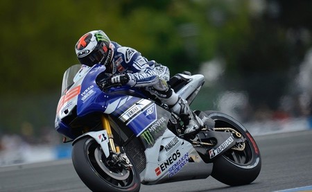 MotoGP Italia 2013: humedad, frío, poco agarre, sustos y caídas peligrosas