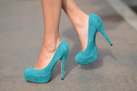 ¿Cuánto mal hacen los tacones a nuestros pies? ¿Dejaremos de usarlos?