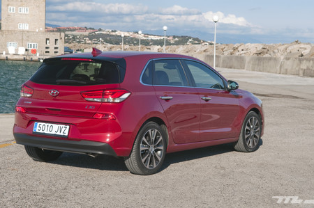 Hyundai i30 2017, prueba contacto