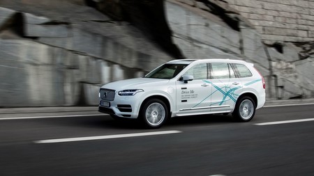 LIDAR sí o LIDAR no. Esa es la cuestión, con los sensores que dominarán los coches autónomos