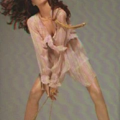 Foto 4 de 10 de la galería miranda-kerr-en-3d en Poprosa