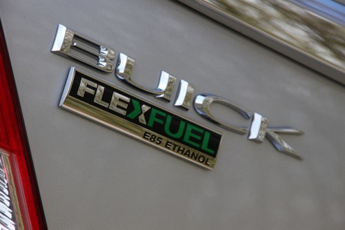 No es recomendable usar etanol en tu auto, a menos que quieras ser cliente frecuente del taller