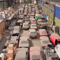 ¡Locura de subasta! Alucina con esta colección de 174 coches abandonados en un almacén en Reino Unido