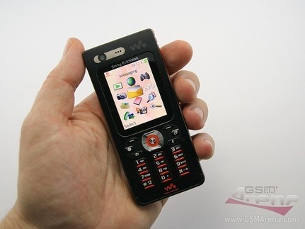 Sony Ericcson W880, primera revisión