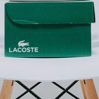 Lo más vendido de Lacoste no son sus polos, sino estas zapatillas cómodas y con estilo que vamos a agradecer tener 