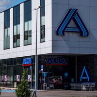 El sábado 25 de julio llegan a Aldi los manteles antimanchas más bonitos para decorar la mesa por menos de 3 euros