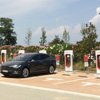 Ya hay 11 estaciones de supercargadores Tesla en España