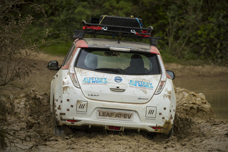 Así es el Nissan Leaf AT-EV, eléctrico y todoterreno, listo para el Mongol Rally 