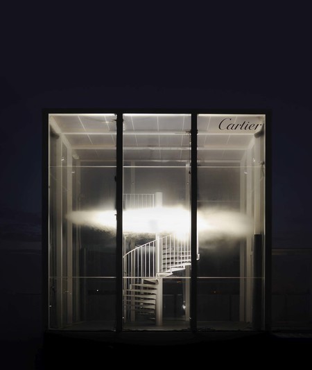 Cartier presenta una instalación artística que te hará sentir como en el cielo de la perfumería