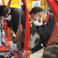 La explotación infantil salpica a Hyundai otra vez: un niño de 13 años estaría trabajando 60 horas a la semana fabricando recambios