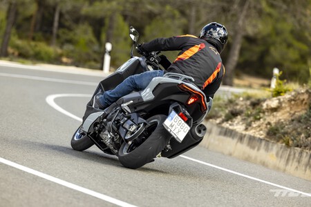 Yamaha Tmax 2025 Prueba 006