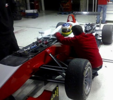 Roberto Merhi, apuntando a la Fórmula 1