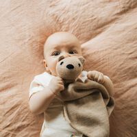 145 bonitos nombres bilingües que se escriben igual en inglés y español y suenan bien en ambos idiomas