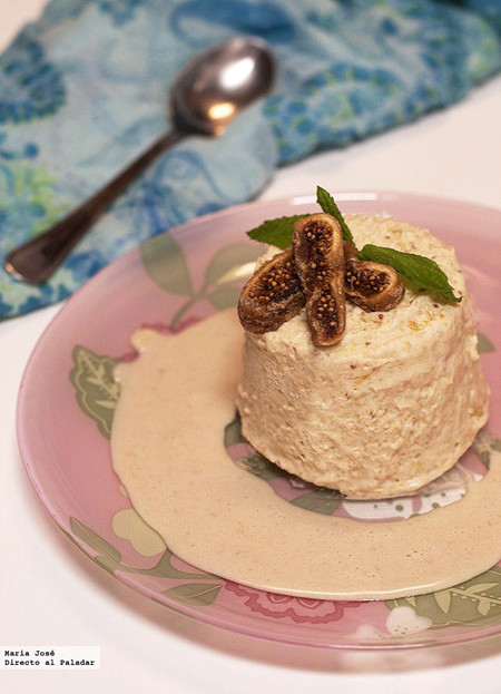 Biscuit helado de frutas secas con salsa de nueces. Receta